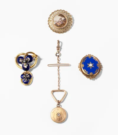 Schuler Auktionen AG - Lot: 4 antike Schmuckstücke