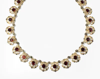 Schuler Auktionen AG - Trachten-Collier mit Granaten