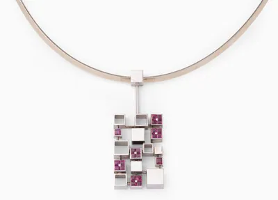 Schuler Auktionen AG - Rubin-Anhänger mit Halsreif