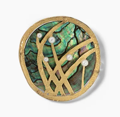 Schuler Auktionen AG - Gübelin Abalone-Kulturperlen-Brosche