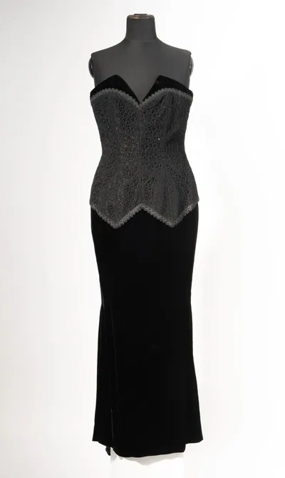 Schuler Auktionen AG - Nina Ricci, Abendkleid