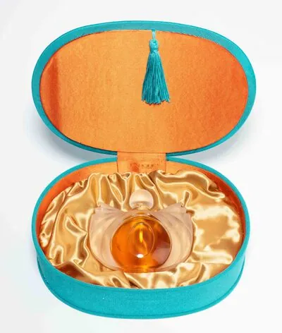 Schuler Auktionen AG - Lalique, Parfumflakon "Catogan"