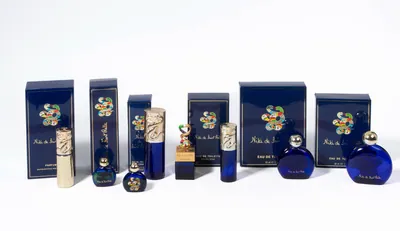 Schuler Auktionen AG - Niki de Saint Phalle, 8 Parfumflakons 