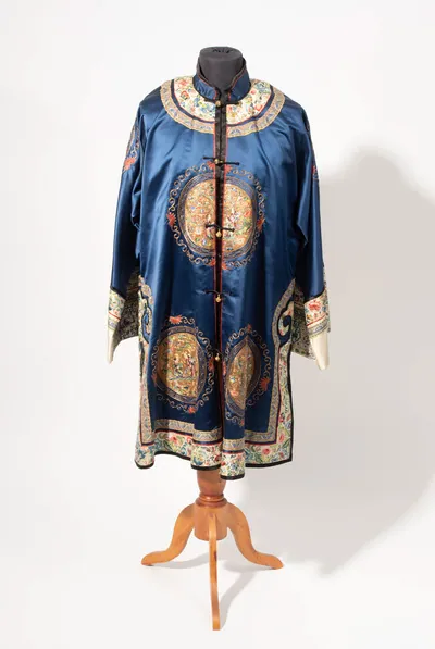 Schuler Auktionen AG - Gewand