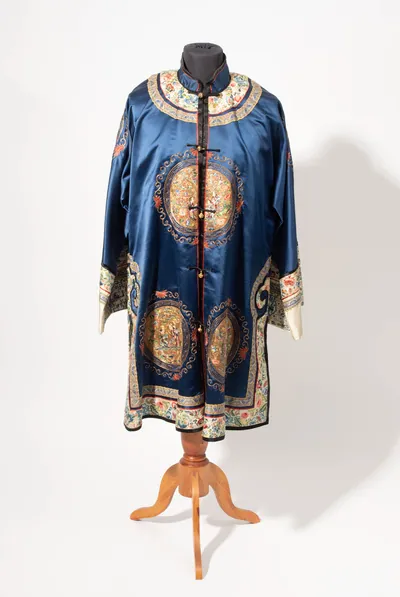 Schuler Auktionen AG - Gewand