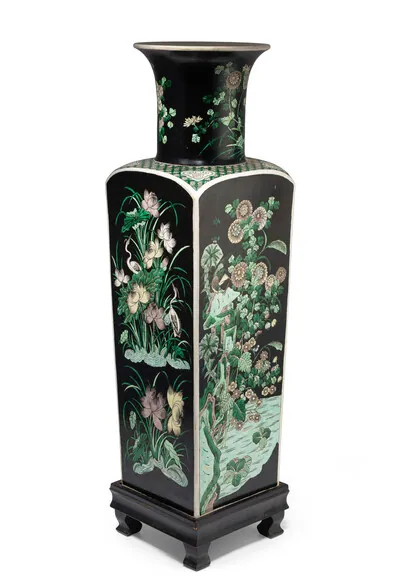 Schuler Auktionen AG - Grosse Bodenvase