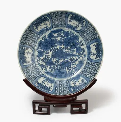 Schuler Auktionen AG - Grosser Swatow-Teller