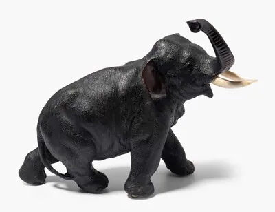 Schuler Auktionen AG - Okimono