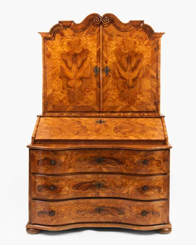 Schuler Auktionen AG - Schreibkommode mit Schrankaufsatz