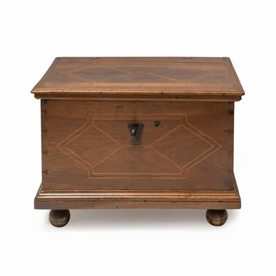 Schuler Auktionen AG - Kleine Truhe