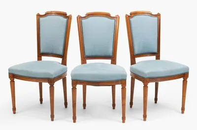 Schuler Auktionen AG - 11 Stühle