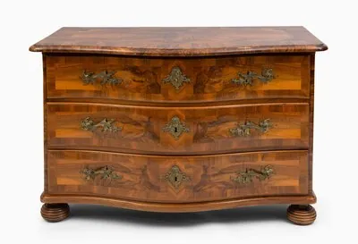 Schuler Auktionen AG - Kommode