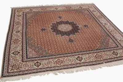 Schuler Auktionen AG - Täbris