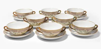 Schuler Auktionen AG - Royal Copenhagen, "Flora Danica", 8 Suppentassen mit Untertassen