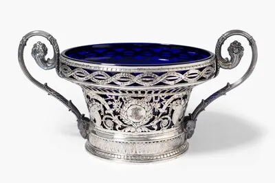 Schuler Auktionen AG - Gosser Henkelkorb, wohl Hanau Ende 19.Jh. 