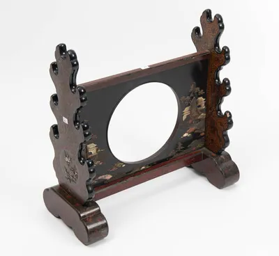 Schuler Auktionen AG - Schwertständer, Katana-kake