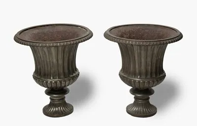 Schuler Auktionen AG - Ein Paar grosse Gartenvasen
