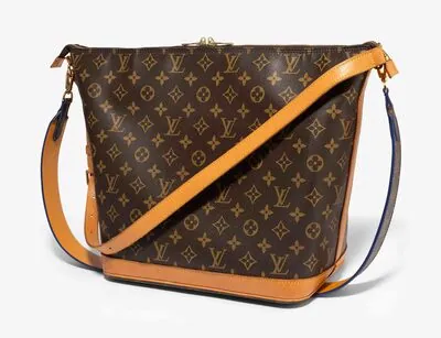 Schuler Auktionen AG - Louis Vuitton, Schultertasche "Amfar"