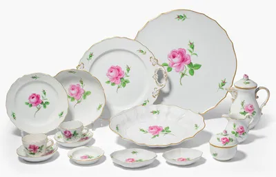 Schuler Auktionen AG - Meissen, Kaffeeservice "Rote Rose"