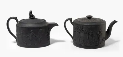 Schuler Auktionen AG - Wedgwood, 2 Kannen 