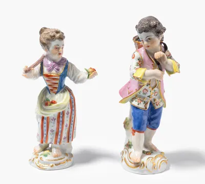 Schuler Auktionen AG - Meissen, 1 Paar Figuren "Gärtnerin" und "Gärtner"