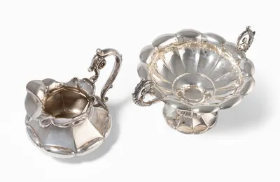 Schuler Auktionen AG - Set: Henkelschale & Cremier, Bern um 1850