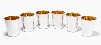 Schuler Auktionen AG - Set: 6 grosse Becher, 1820–1850