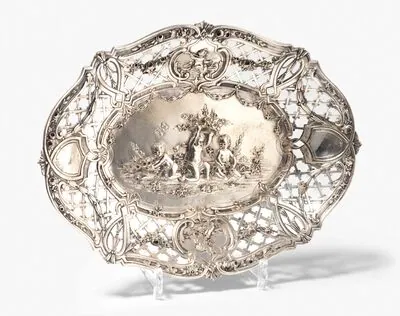 Schuler Auktionen AG - Korbschale, Hanau um 1900