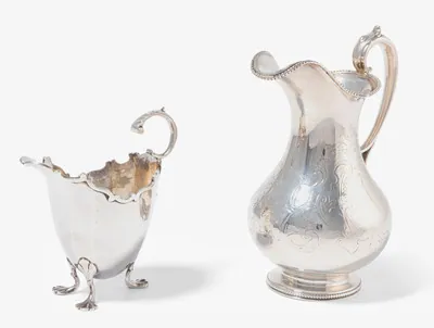 Schuler Auktionen AG - Lot: Kleine Henkelkanne & Cremier, England 19./20.Jh.