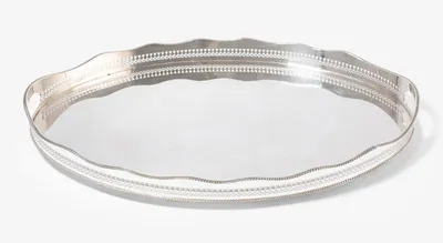 Schuler Auktionen AG - Grosses Henkeltablett, England 20.Jh.