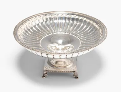 Schuler Auktionen AG - Fussschale, Florenz 2. Hälfte 20.Jh.