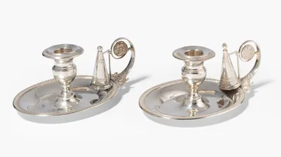 Schuler Auktionen AG - 1 Paar Handleuchter, Italien 20.Jh. 