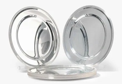 Schuler Auktionen AG - Lot: 17 Platzteller, 20.Jh. 