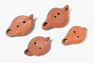 Schuler Auktionen AG - Lot: 4 Öllampen