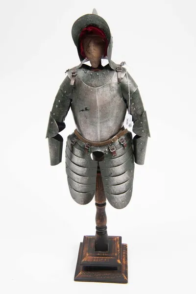 Schuler Auktionen AG - Miniaturharnisch