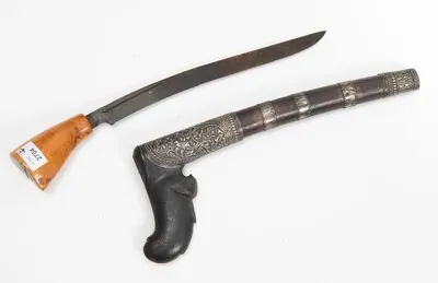 Schuler Auktionen AG - Dolchmesser, Sewar