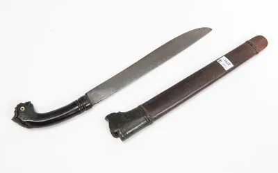 Schuler Auktionen AG - Dolchmesser, Parang