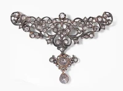 Schuler Auktionen AG - Antike Diamant-Brosche