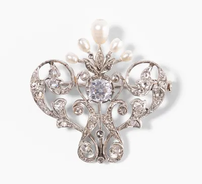 Schuler Auktionen AG - Antike Diamant-Brosche