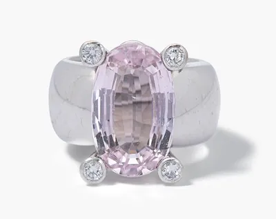 Schuler Auktionen AG - Kunzit-Brillant-RIng