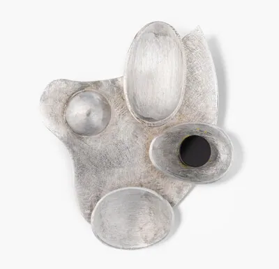 Schuler Auktionen AG - Alberto Zorzi Design-Onyx-Brosche