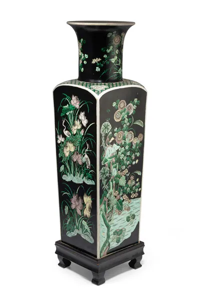 Schuler Auktionen AG - Grosse Bodenvase