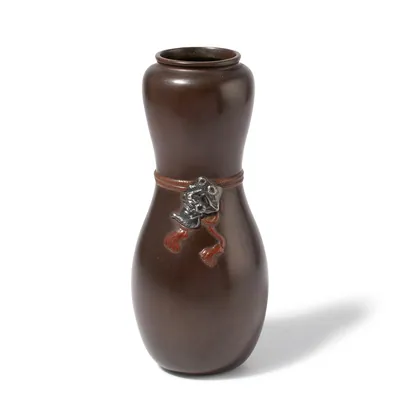 Schuler Auktionen AG - Vase