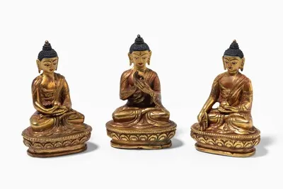 Schuler Auktionen AG - Lot: 3 Buddhas