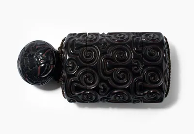 Schuler Auktionen AG - Dreiteiliges Inro