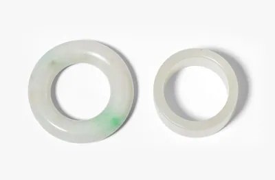 Schuler Auktionen AG - Lot: 2 Jade-Ringe