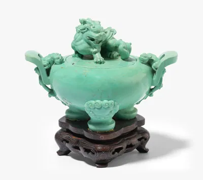 Schuler Auktionen AG - Kleines Deckelgefäss