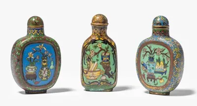 Schuler Auktionen AG - Lot: 3 Snuff Bottles