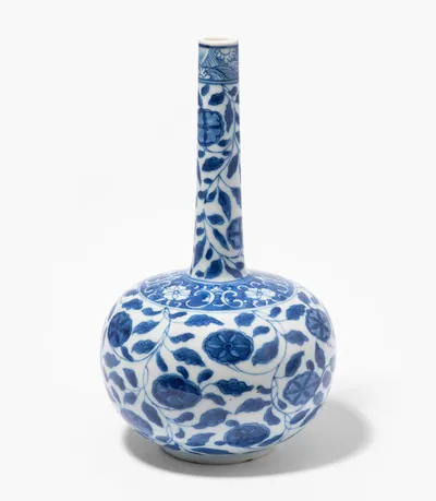 Schuler Auktionen AG - Langhalsvase