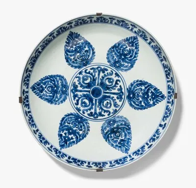 Schuler Auktionen AG - Grosse Platte